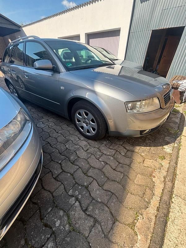 Gebraucht Audi A4 131 PS (96 kW) 2003 Grau Kombi
