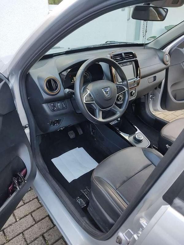 Gebraucht Dacia Spring Comfort 33 kW (45 PS) 2022 Grau Kleinwagen