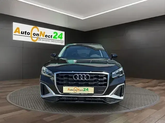 Gebraucht Audi Q2 S-Line 150 PS (110 kW) 2025 Mythosschwarz SUV