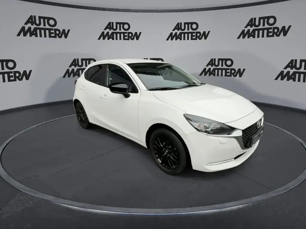 Gebraucht Mazda 2 Homura-Line 90 PS (66 kW) 2022 Arctic white Limousine