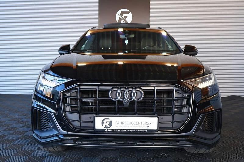 Gebraucht Audi Q8 Sport 340 PS (250 kW) 2020 Schwarz SUV