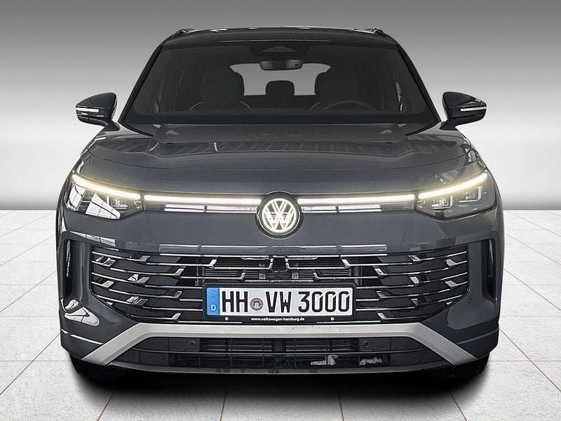 Gebraucht VW Tayron Elegance 150 PS (110 kW) 2025 Grau SUV