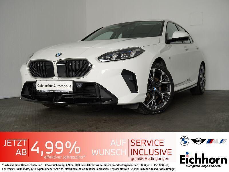 Weiß Gebraucht 2025 BMW 120 Performance Kleinwagen | 32.420 € (Superpreis) - Bild 1/4