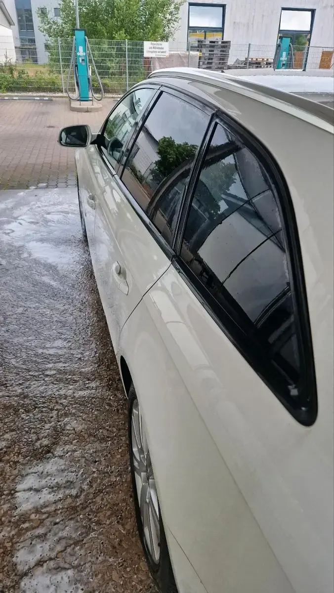 Gebraucht Audi A4 143 PS (105 kW) 2010 Weiß Kombi