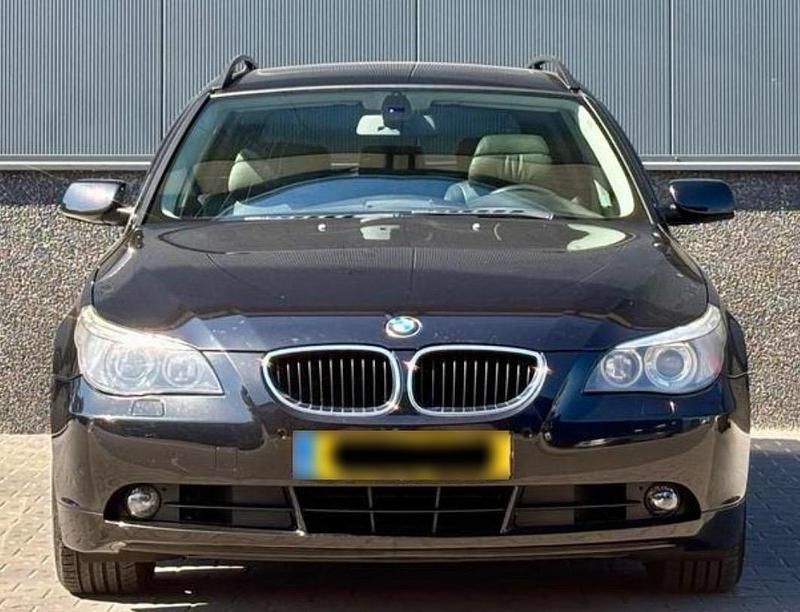 Gebraucht BMW 525 Performance 218 PS (160 kW) 2004 Schwarz Kombi
