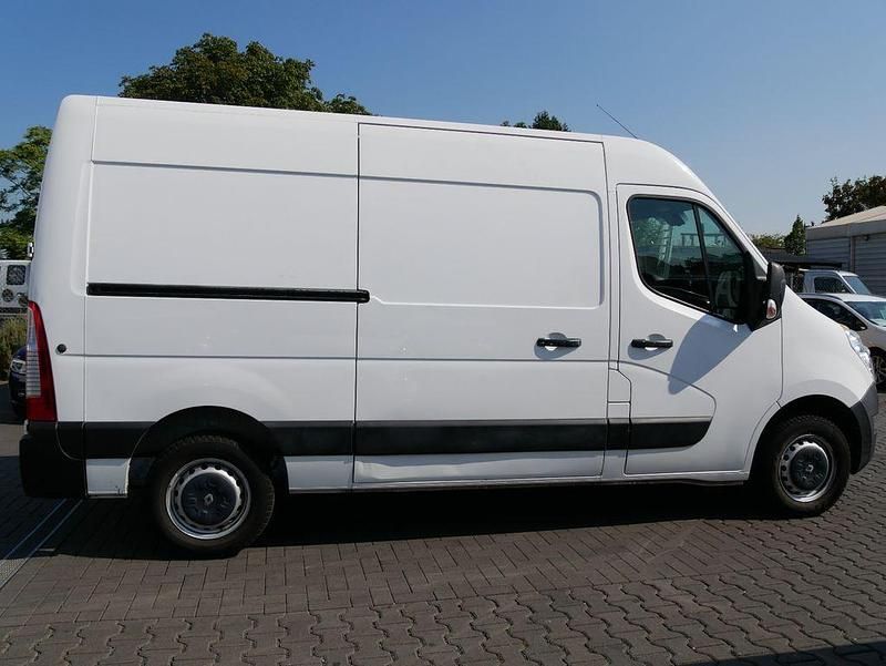 Gebraucht Renault Master 131 PS (96 kW) 2019 Weiß Van / Kleinbus