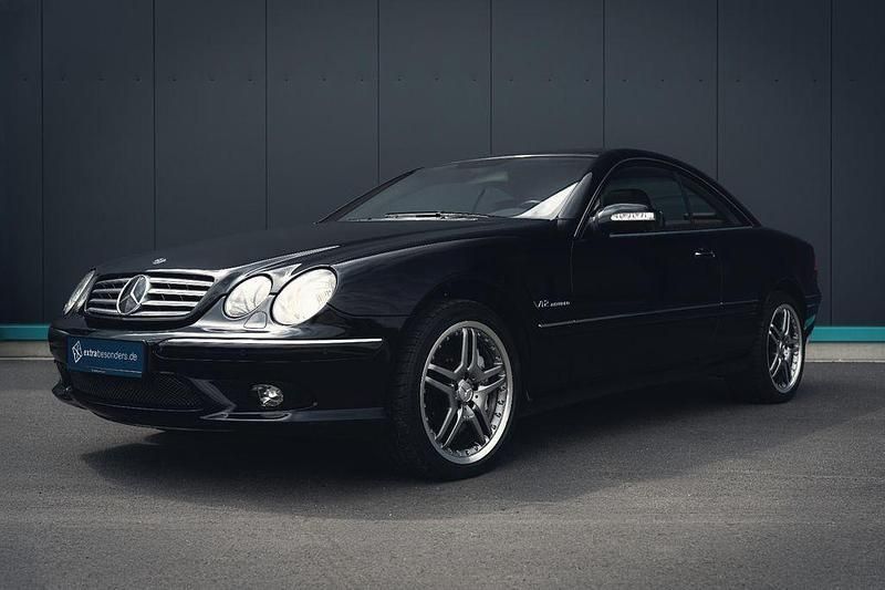 Schwarz Gebraucht 2004 Mercedes CL65 AMG AMG Coupé | 95.270 € - Bild 1/4