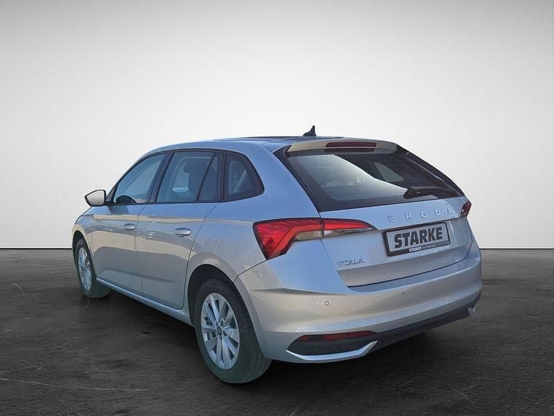 Gebraucht Skoda Scala Selection 116 PS (85 kW) 2025 Silber Kleinwagen