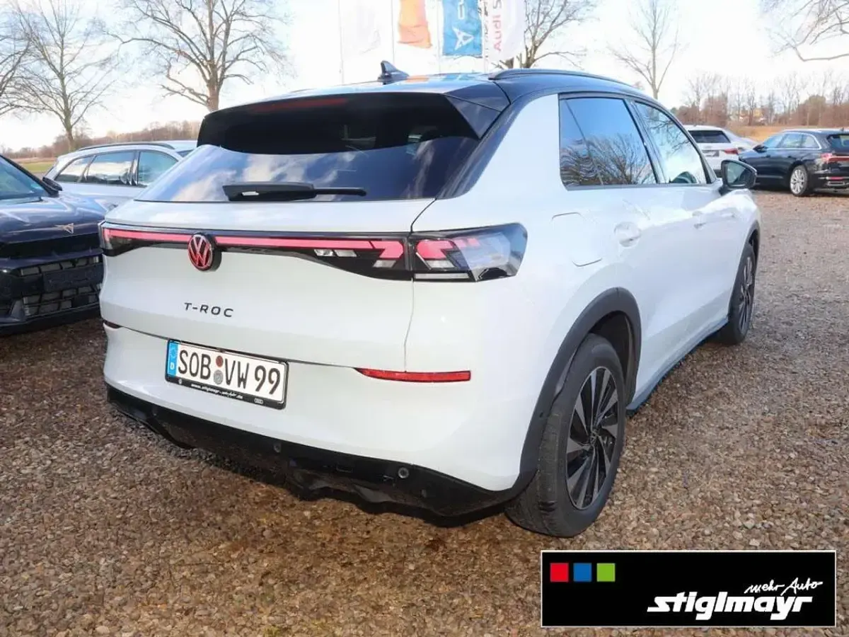 Gebraucht VW T-Roc R-line 150 PS (110 kW) 2025 Weiß SUV