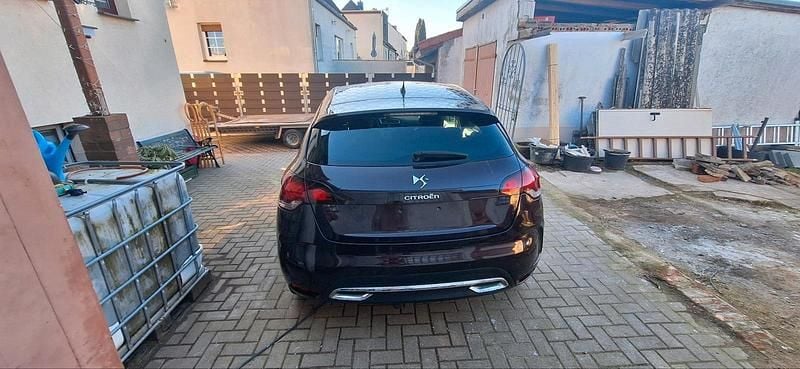 Gebraucht Citroën DS4 114 PS (83 kW) 2014 Violet Kleinwagen