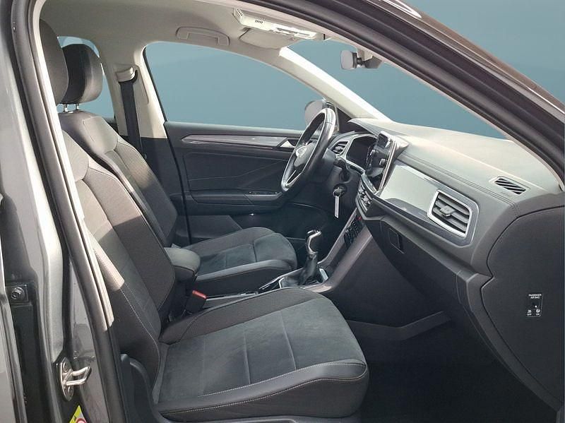Gebraucht VW T-Roc 110 PS (80 kW) 2023 Grau SUV