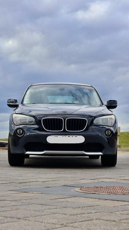 Gebraucht BMW X1 143 PS (105 kW) 2012 Schwarz SUV