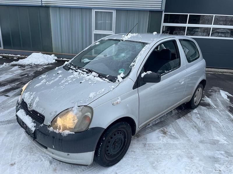 Gebraucht 2001 Toyota Yaris Kleinwagen | 500 € (Superpreis) - Bild 1/4