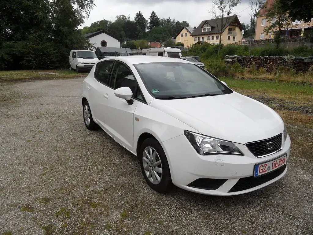 Gebraucht Seat Ibiza Style 105 PS (77 kW) 2015 Weiß Limousine