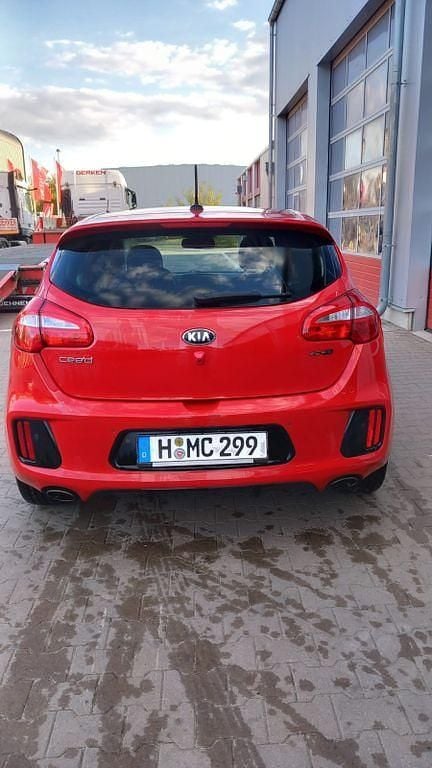 Gebraucht Kia Ceed GT GT-Line 120 PS (88 kW) 2015 Rot Limousine
