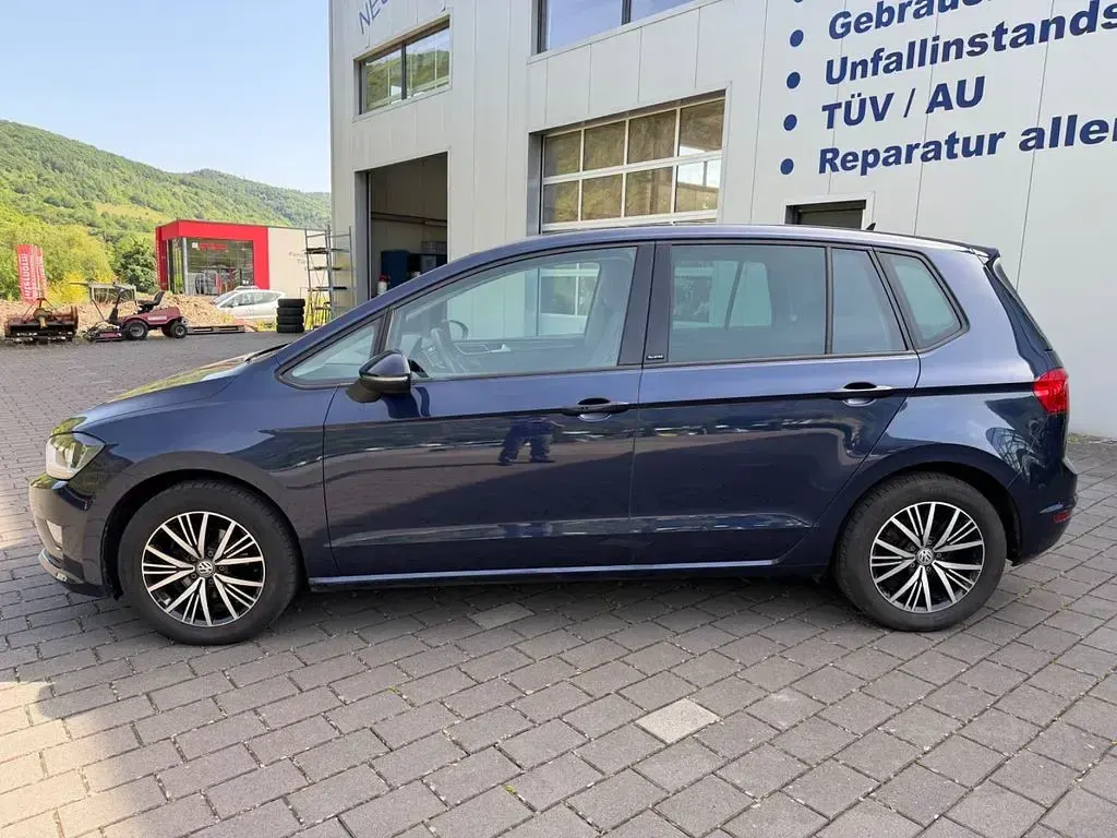Gebraucht VW Golf Sportsvan Allstar 110 PS (80 kW) 2016 Blau Van / Kleinbus