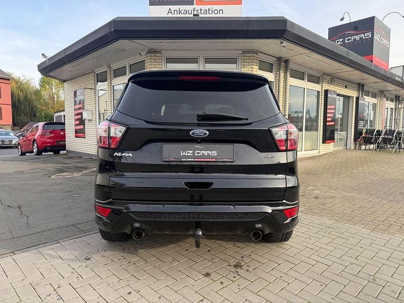 Gebraucht Ford Kuga ST-Line 230 PS (169 kW) 2019 Schwarz SUV