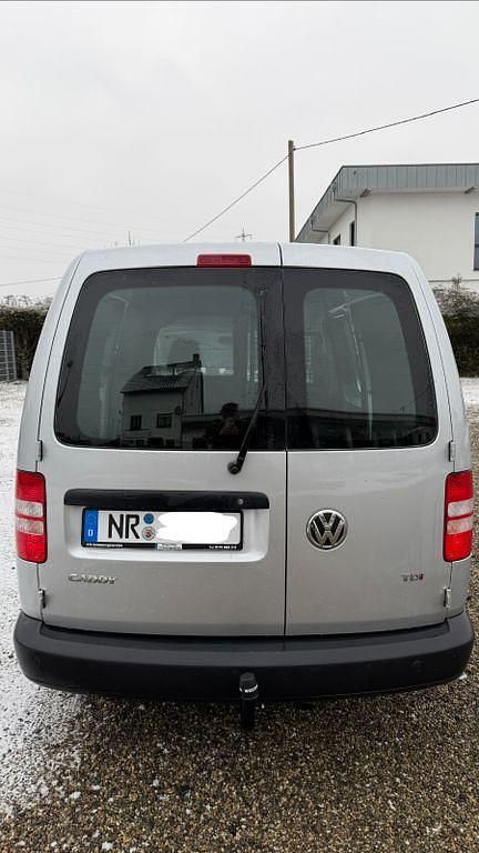 Gebraucht VW Caddy Maxi 102 PS (75 kW) 2014 Silber Van / Kleinbus