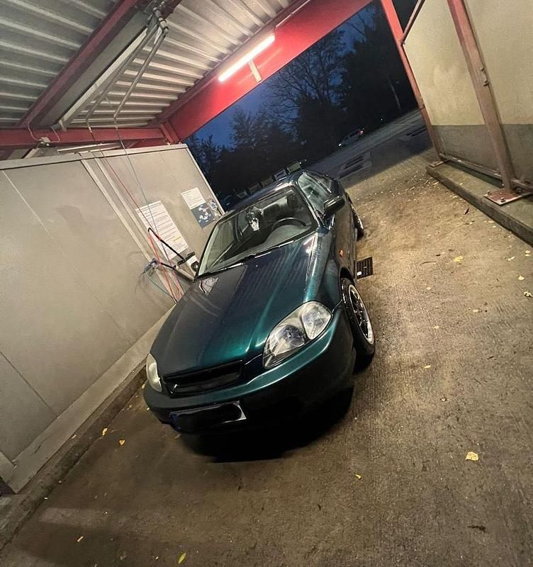 Gebraucht Honda Civic 105 PS (77 kW) 1998 Grün Coupé