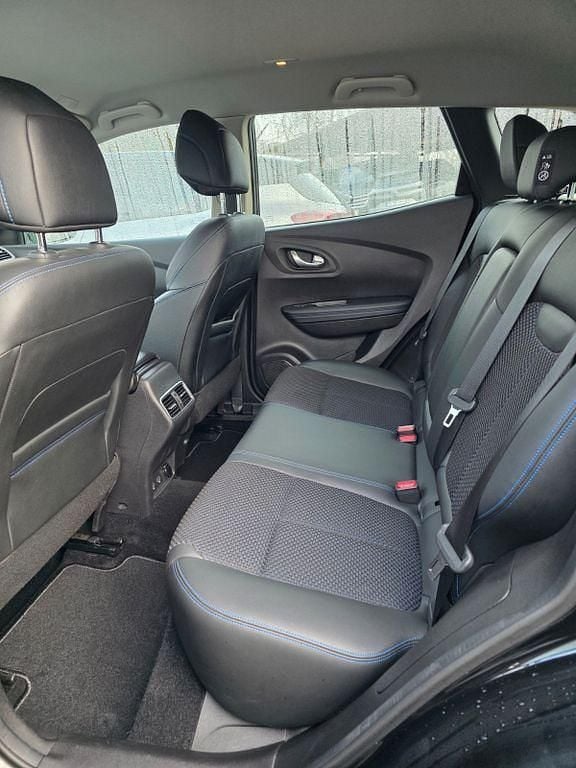 Gebraucht Renault Kadjar LIMITED Deluxe 140 PS (102 kW) 2020 Schwarz SUV