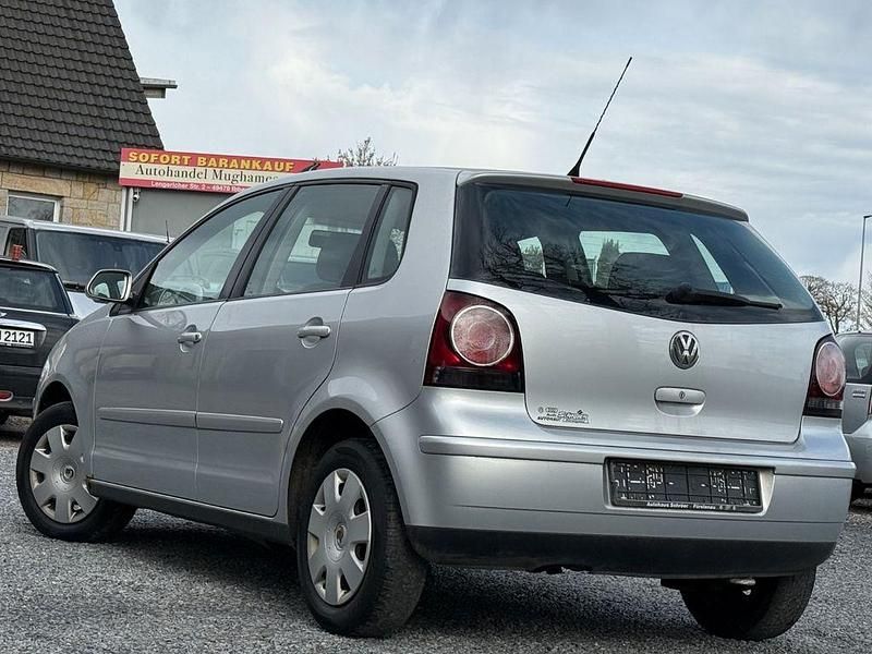 Gebraucht VW Polo Comfortline 80 PS (58 kW) 2006 Silber Kleinwagen