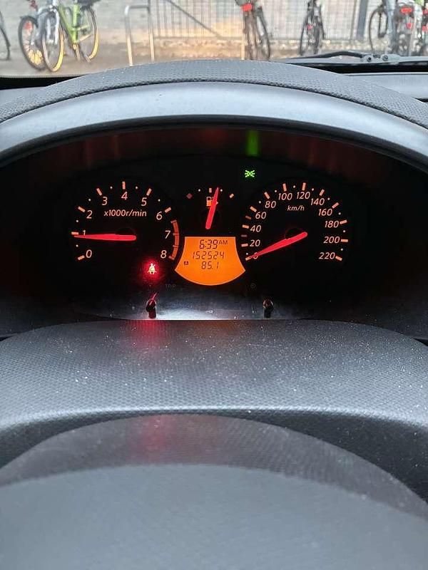 Gebraucht 2006 Nissan Micra Kleinwagen | 3.000 € (Teuer) - Bild 1/4