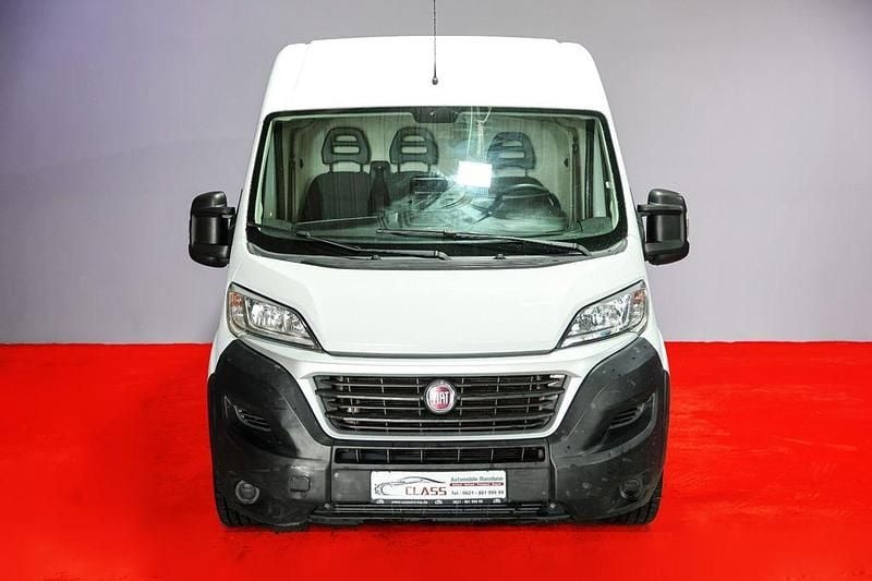Weiß Gebraucht 2019 Fiat Ducato Van | 11.850 € (Guter Preis) - Bild 1/4