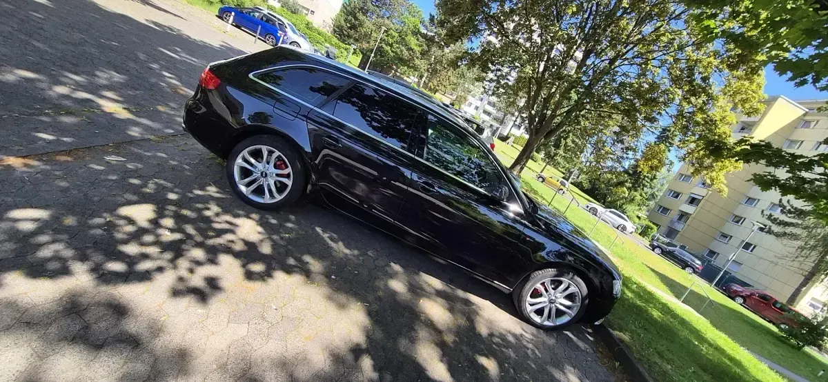 Gebraucht Audi A4 170 PS (125 kW) 2012 Schwarz Kombi