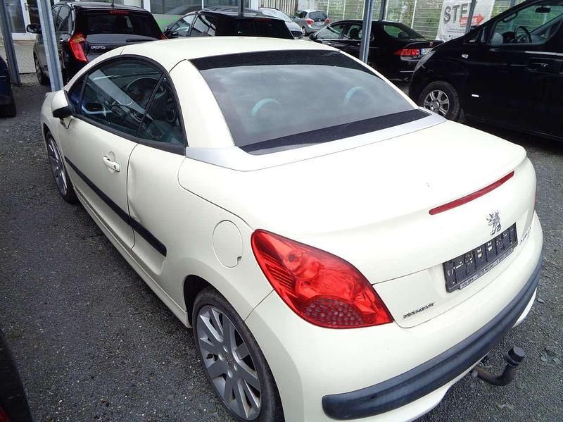 Gebraucht Peugeot 207 CC Sport 120 PS (88 kW) 2007 Lack creme parthenon/decke Cabrio