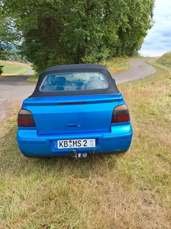 Gebraucht VW Golf Cabriolet Conceptline 101 PS (74 kW) 2000 Blau Cabrio