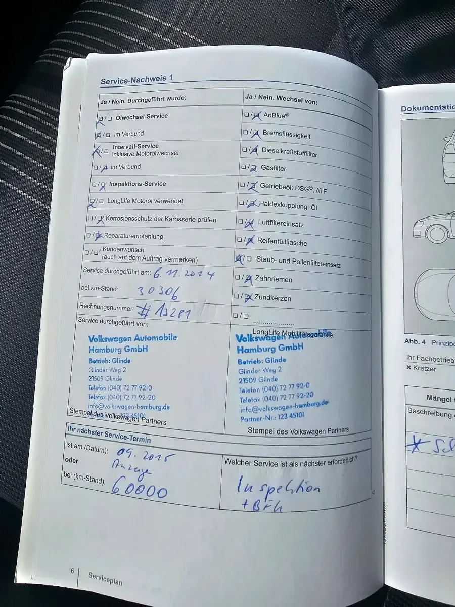 Gebraucht VW Touran 105 PS (77 kW) 2012 Braun Van / Kleinbus