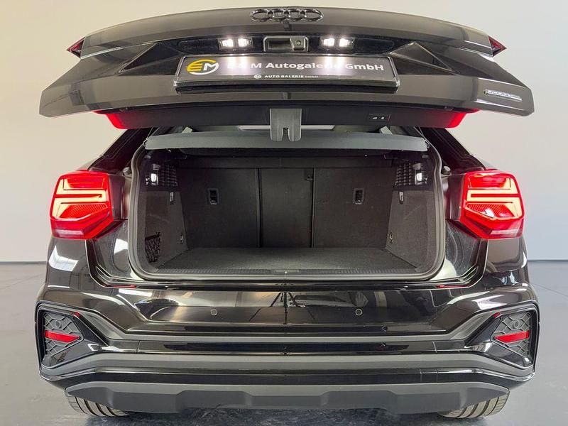 Gebraucht Audi Q2 S-Line 190 PS (139 kW) 2022 Schwarz SUV