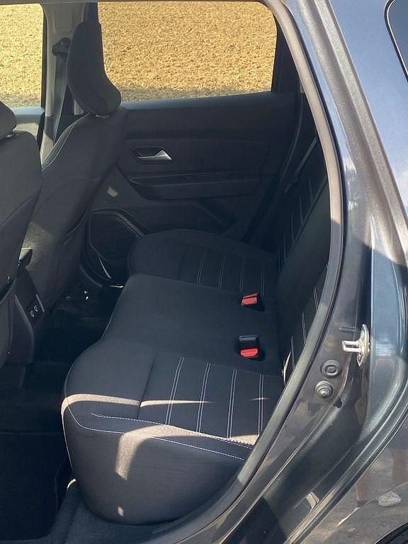 Gebraucht Dacia Duster Prestige 150 PS (110 kW) 2022 Grau SUV