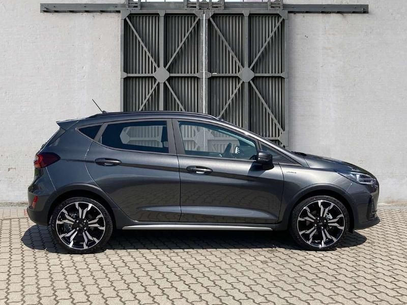 Gebraucht Ford Fiesta Active X 125 PS (91 kW) 2023 Magneticgrau (metallic) Kleinwagen