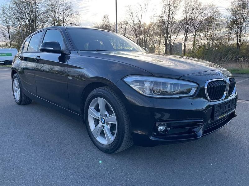 Gebraucht BMW 116 Sport Line 116 PS (85 kW) 2017 Schwarz Kleinwagen