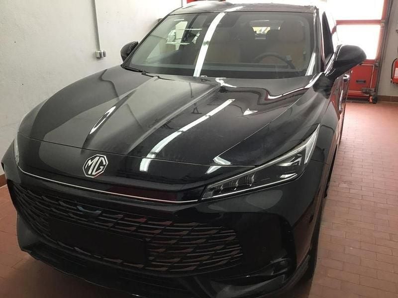 Neu MG HS Luxury 170 PS (125 kW) 2025 Schwarz SUV
