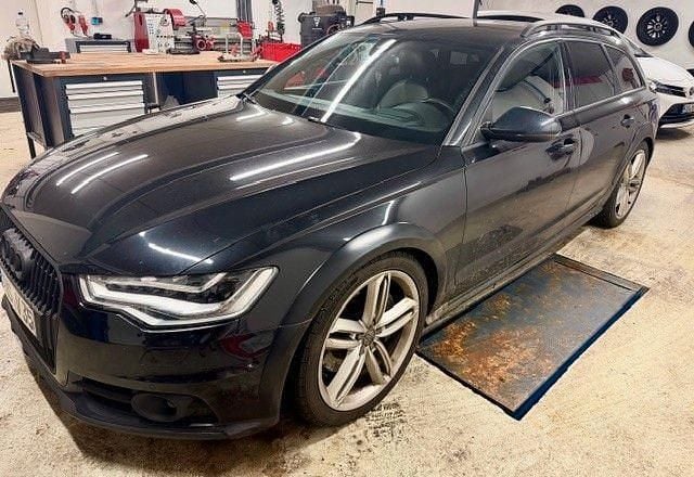 Gebraucht Audi A6 Allroad Ambiente 313 PS (230 kW) 2012 Schwarz Kombi