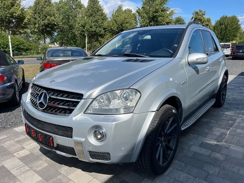Silber Gebraucht 2006 Mercedes ML63 AMG AMG SUV | 28.990 € (Etwas zu teuer) - Bild 1/4