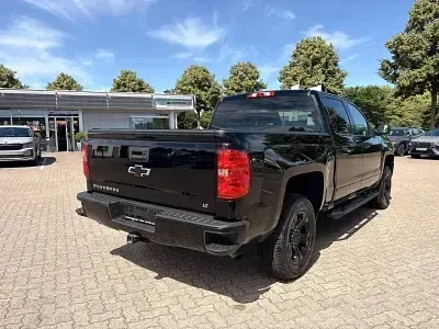 Gebraucht Chevrolet Silverado 360 PS (264 kW) 2017 Schwarz Limousine