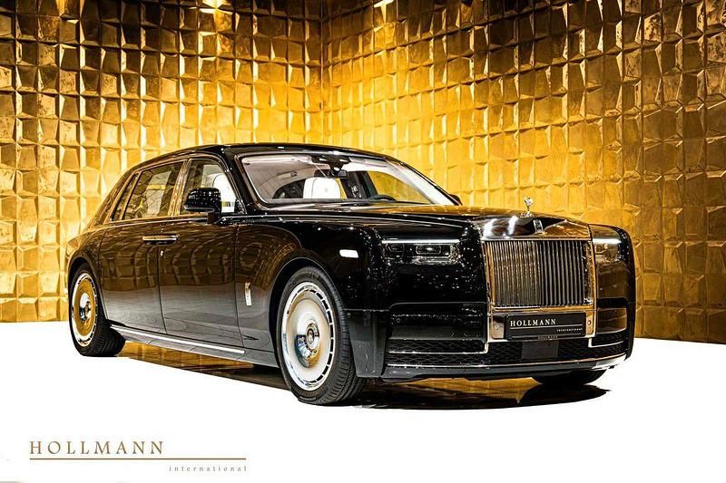 Schwarz Neu 2025 Rolls Royce Phantom Limousine | 874.650 € - Bild 1/4