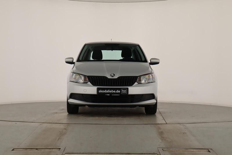 Gebraucht Skoda Fabia Cool Plus 60 PS (44 kW) 2017 Silber Kleinwagen