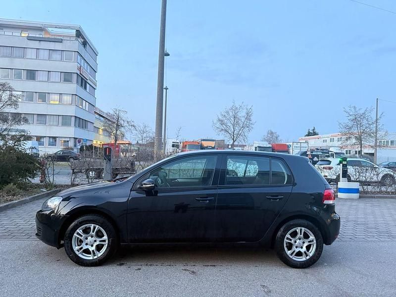 Gebraucht VW Golf VI Edition 80 PS (58 kW) 2009 Schwarz Kleinwagen