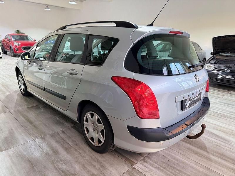Gebraucht Peugeot 308 SW Tendance 98 PS (72 kW) 2010 Silber Kombi