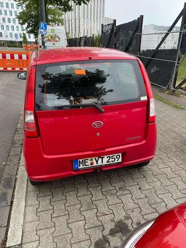 Gebraucht Daihatsu Charade 52 PS (38 kW) 2004 Limousine