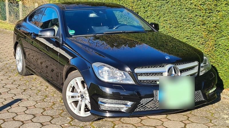 Gebraucht Mercedes C250 AMG line 204 PS (150 kW) 2013 Schwarz Coupé