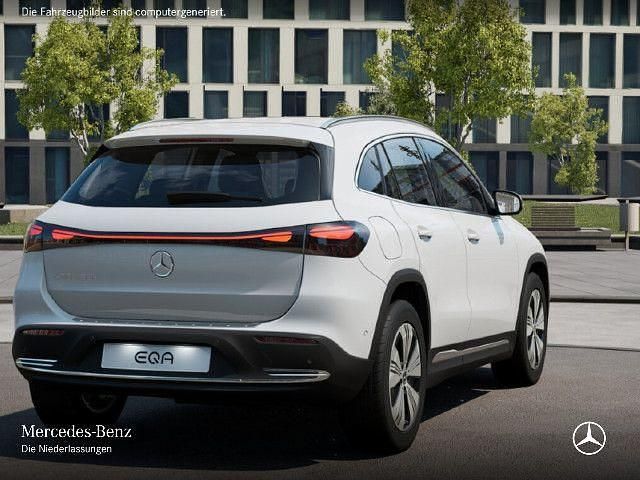 Gebraucht Mercedes EQA250 Advanced 139 kW (190 PS) 2025 Polarweiß SUV