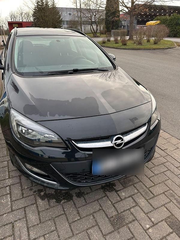 Gebraucht Opel Astra S 110 PS (80 kW) 2013 Schwarz Kombi