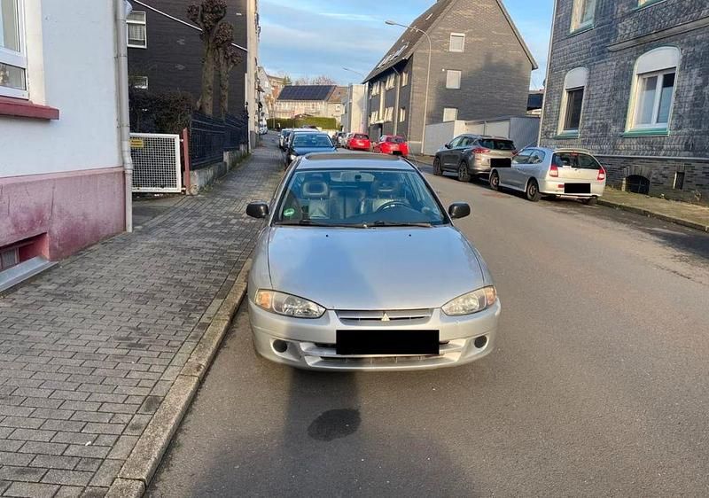 Grau Gebraucht 2003 Mitsubishi Colt Limousine | 1.200 € (Teuer) - Bild 1/4