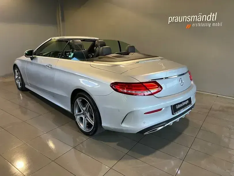 Gebraucht Mercedes C300 AMG 245 PS (180 kW) 2017 Iridiumsilber Cabrio