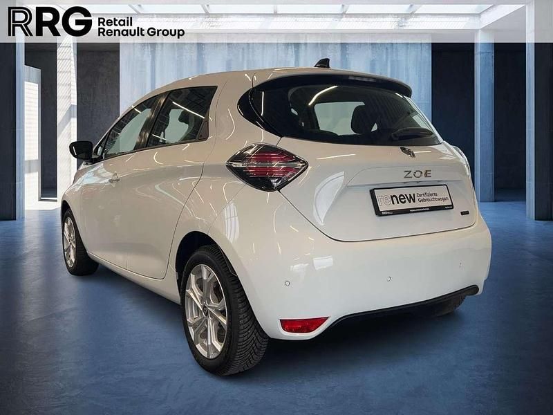 Gebraucht Renault Zoe Evolution 50 kW (69 PS) 2023 Gletscherweiss (weiß) Kleinwagen